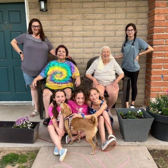 Meet your Posher, Danielle - Picture 1 of 1